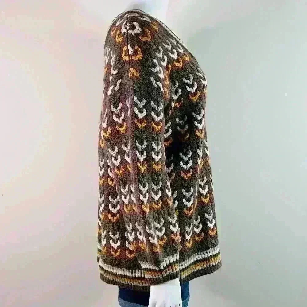 Listicle Knitted V-neck long sleeve Sweater - Picture 8 of 12